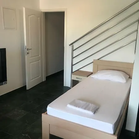 Lägenhet Dbk Studio Apartman *